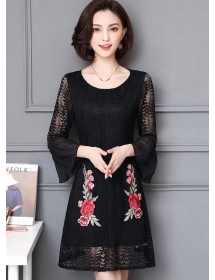 dress brukat korea D5169