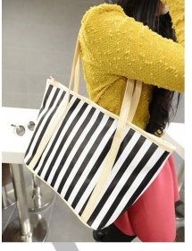 tas wanita import motif salur Bag471