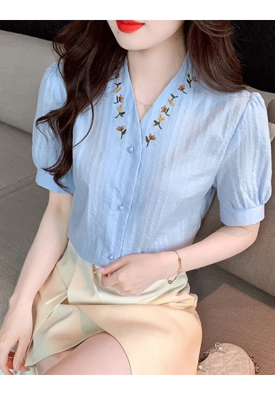 blouse  wanita korea import v-neck  T8713