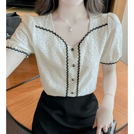 Blouse wanita korea import  lengan pendek T8720