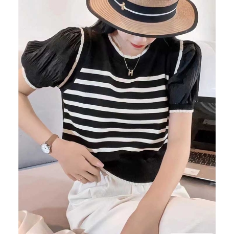 Blouse wanita korea import  lengan pendek T8720