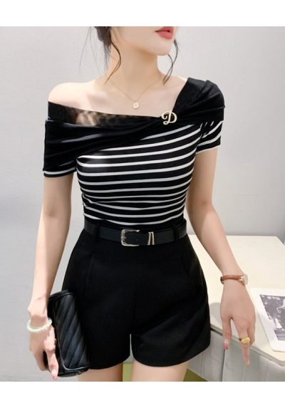 blouse  wanita korea import T8771